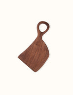 petite-planche-a-decouper-en-bois-de-noyer-massif