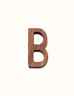 Lettre-b-en-bois