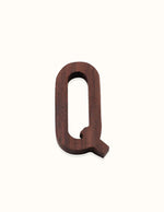 Lettre-q-en-bois