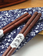 baguette-chinoise-avec-du-bois-haut-de-gamme