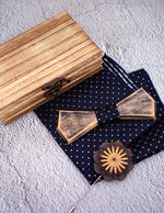 coffret-noeud-papillon-en-bois-ancien