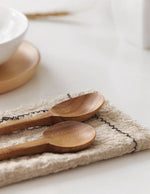 cuillieeres-en-bois-pour-la-cuisine