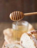 cuilliere-a-miel-en-bois-massif