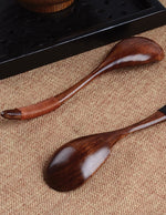 cuilliere-en-bois-courbe