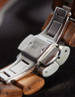 fermeture-papillon-montre-en-bois