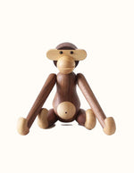 figurine-de-singe-en-bois