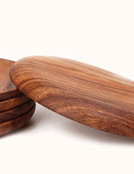 grande-assiette-en-bois-artisanale