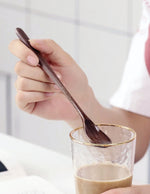 grande-cuilliere-en-bois-pour-le-cafe