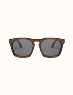 lunette-de-soleil-en-bois-modele-wayfarer