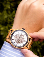 montre-avec-mouvement-automatique