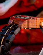 montre-en-bois-avec-boitier-en-bois-de-santal