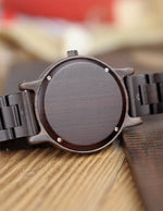 montre-en-bois-avec-fond-de-boite-visse