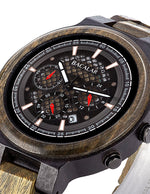 montre-en-bois-avec-un-style-militaire