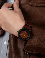 montre-en-bois-de-santal-rouge