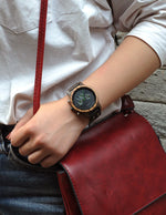 montre-en-bois-ebene-avec-lunette-en-zingana