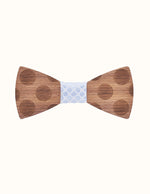 noeud-pappillon-avec-du-bois