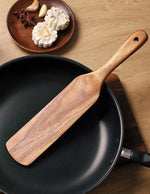 petite-spatule-professionnelle-pour-les-crepes