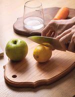 planche-a-decouper-en-hetre-brut