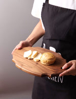 planche-a-decouper-en-noyer-brut