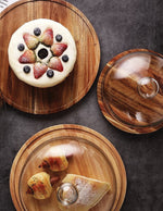 plateau-biologique-pour-le-service-des-gateaux-d_anniversaires