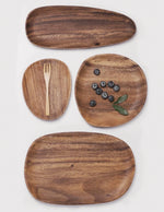 plateau-en-bois-avec-des-formes-irregulieres