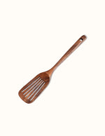 Spatule Ajourée en Bois