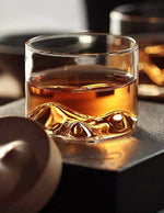 verre-en-bois-massif-et-precieux