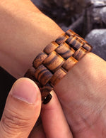 bracelet-en-bois-massif-pour-montre