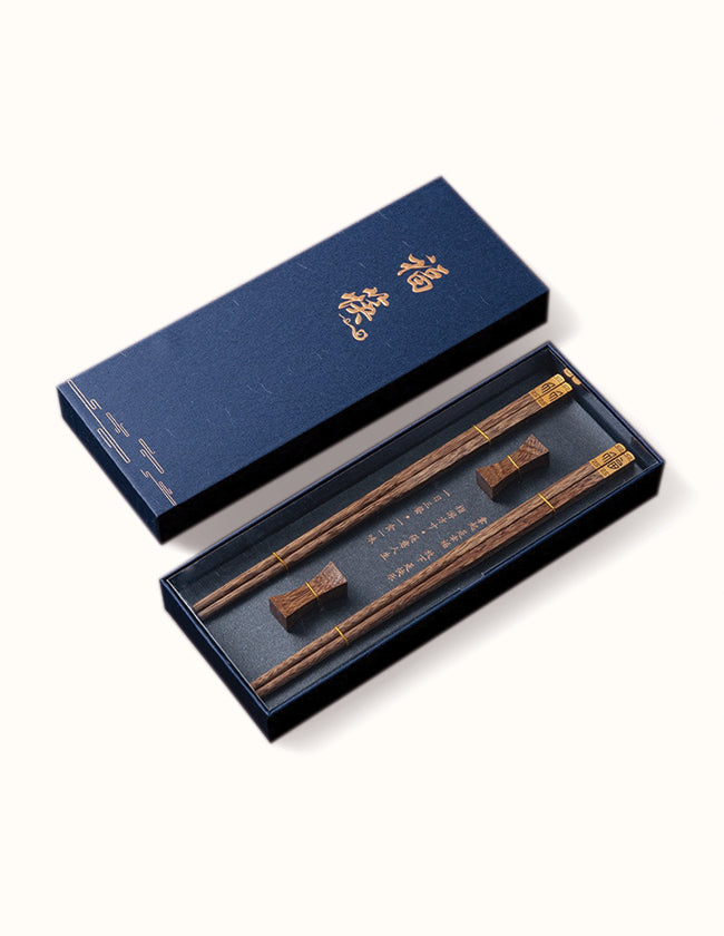 Baguettes Japonaises Réutilisables Avec Support Coffret Cadeau Chinois Ensemble De Baguettes En Alliage Lavables Au Lave-Vaisselle Repose- Baguettes Panda Mignon En Céramique (2 Paires Avec Support