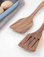 spatule-artisanale-en-matieriaux-renouvlable